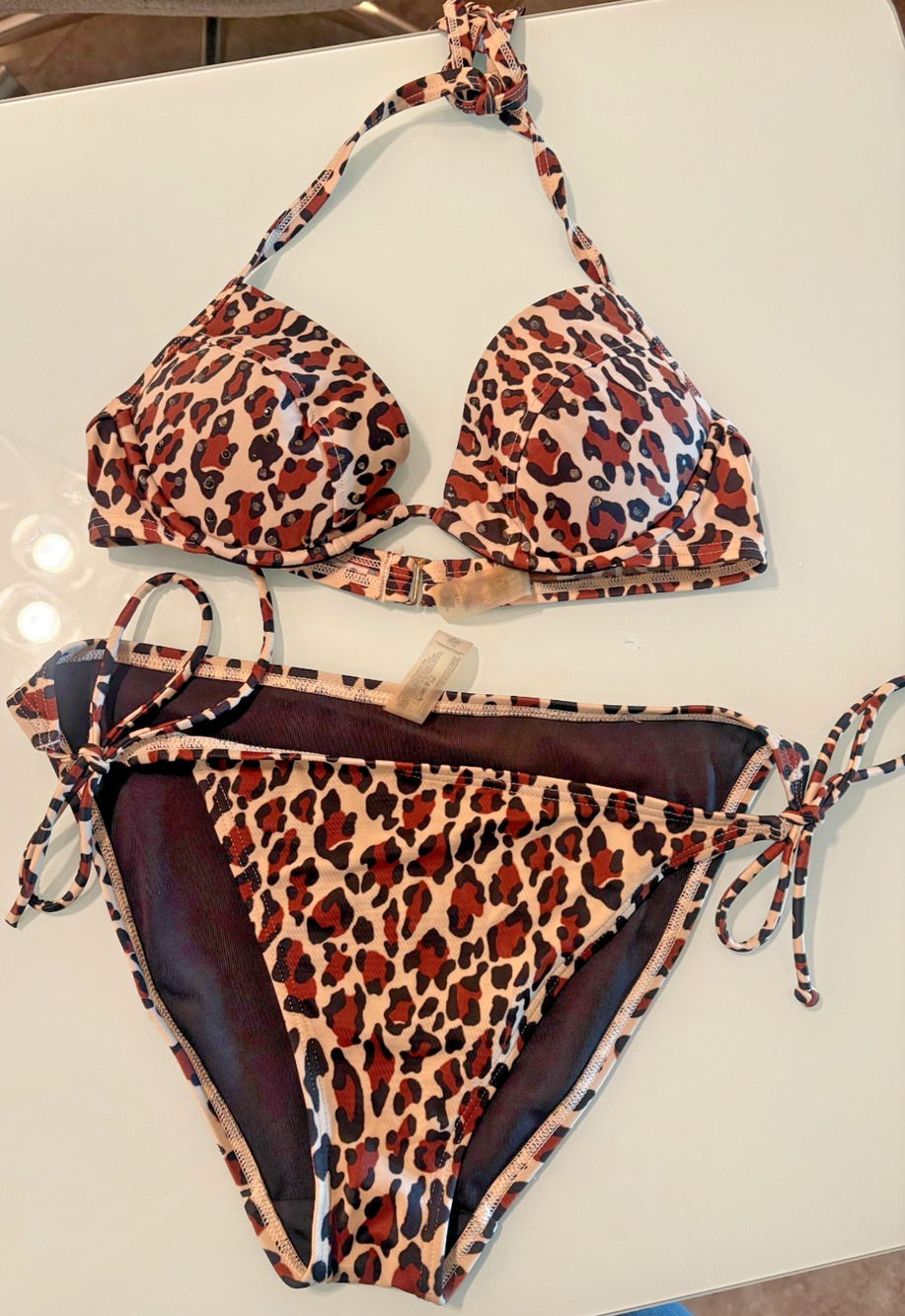 Victoria's Secret Animal Print String Bikini Size 34B top/Lg Bottoms Fits Small